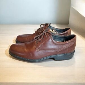Bostonian Flexlite Dress Shoes - Mens Size 10.5 - Brown